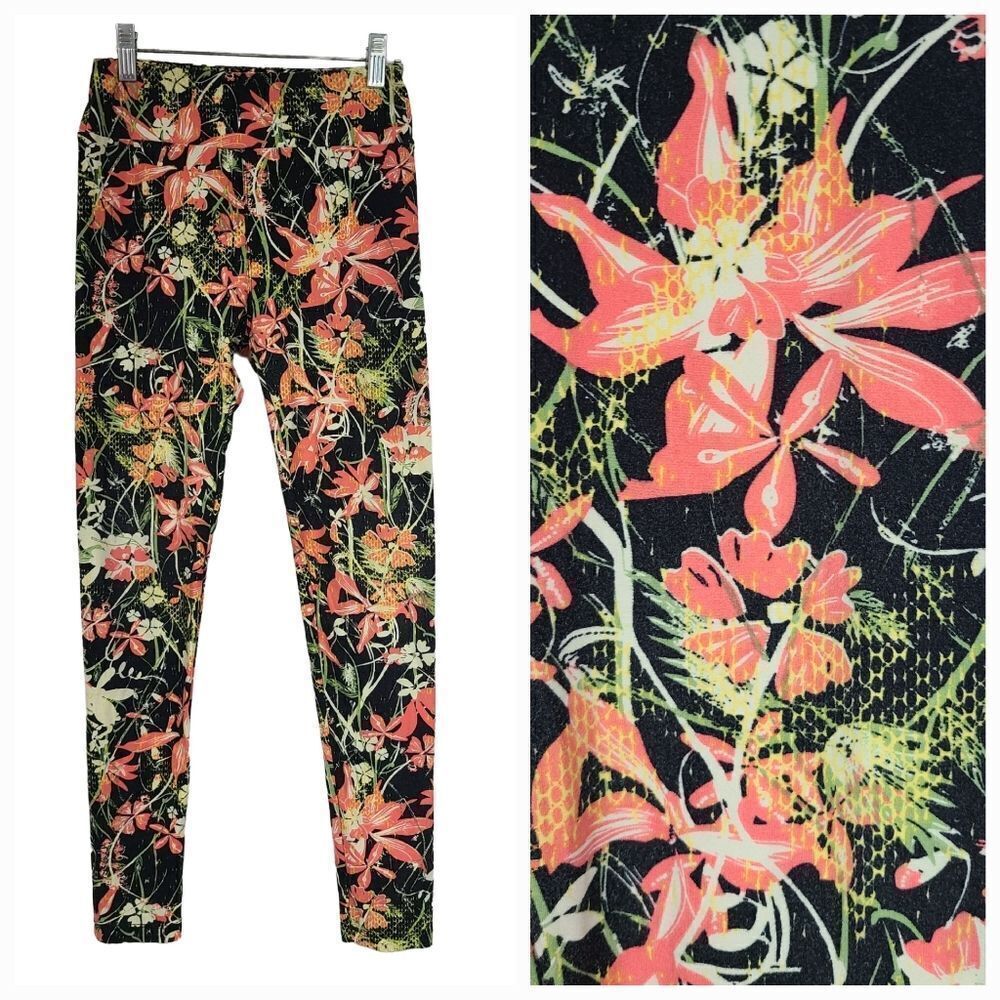 LuLaRoe Coral Lily One Size (2-10) Butter Soft Legging Floral Print Stretch Pant